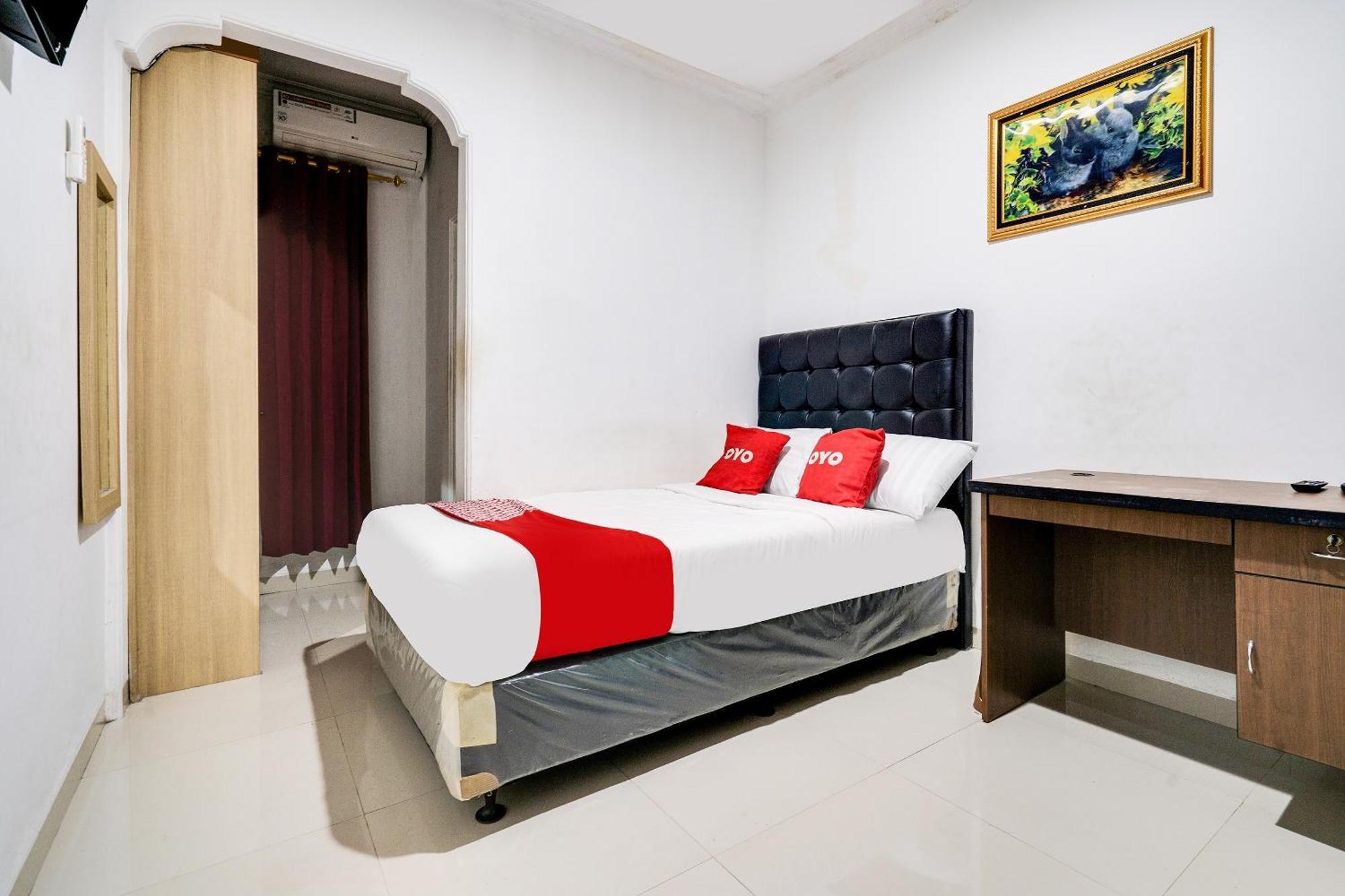 Oyo Life 91994 Sawerigading Jatinangor Syariah Hotell Sayang Eksteriør bilde