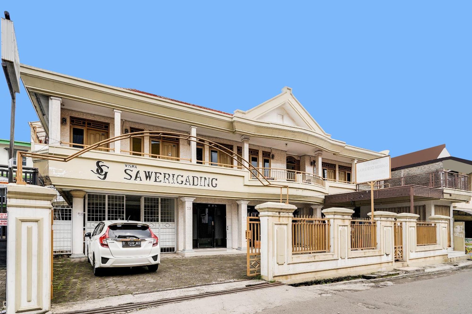Oyo Life 91994 Sawerigading Jatinangor Syariah Hotell Sayang Eksteriør bilde