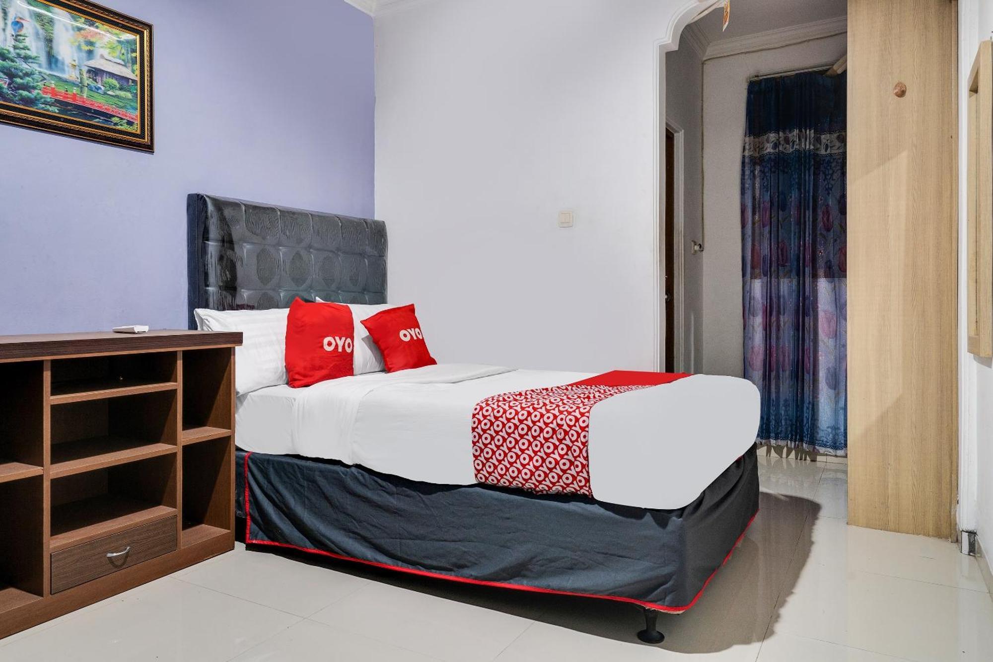 Oyo Life 91994 Sawerigading Jatinangor Syariah Hotell Sayang Eksteriør bilde
